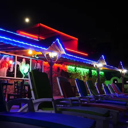 Atlantik Apart מלון דירות דידים