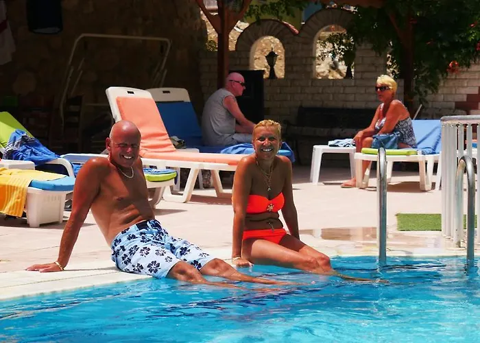 Ξενοδοχείο με διαμερίσματα Atlantik Apart 3*